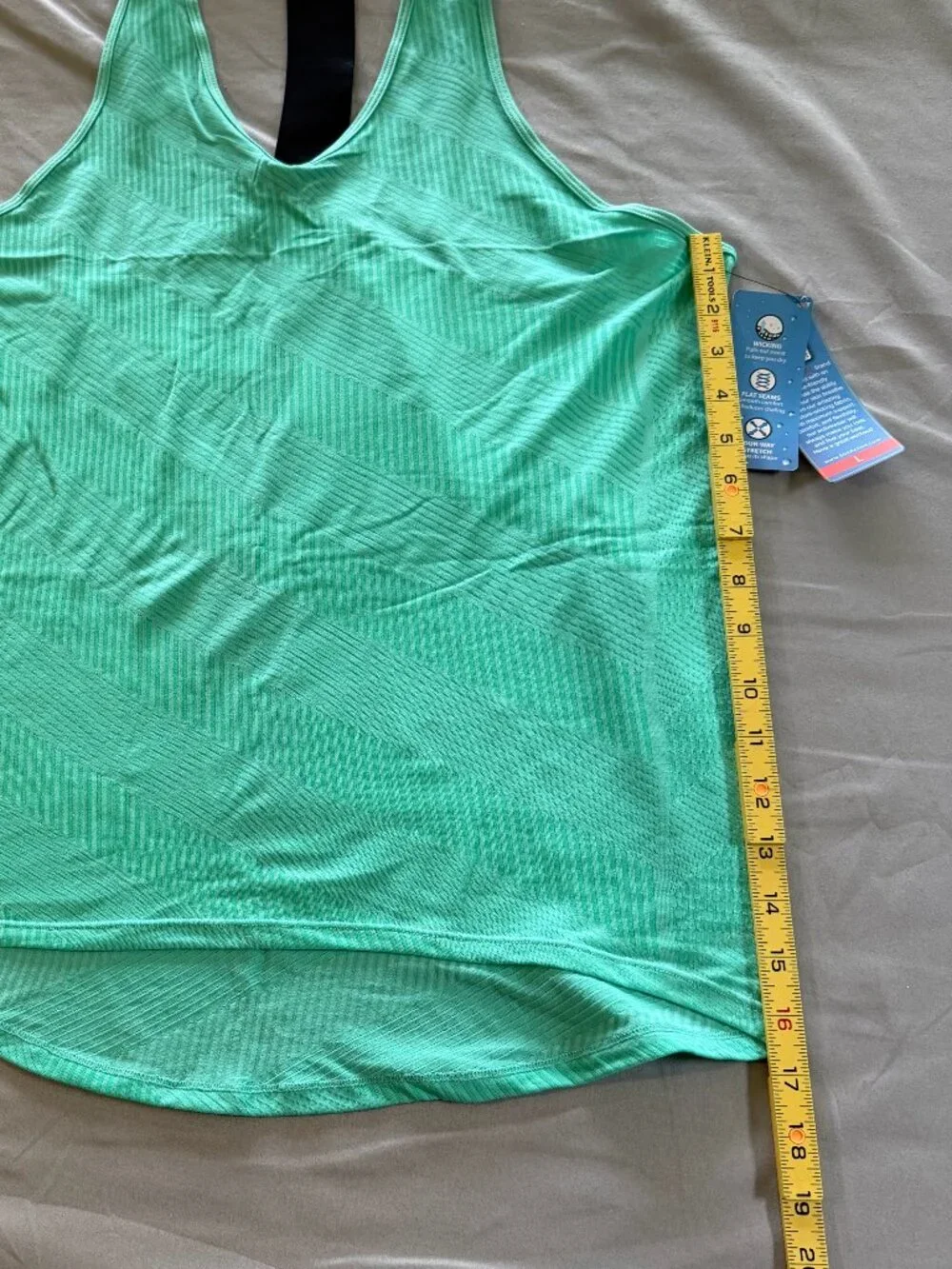 Shoactive Women's Racerback Athletic Flat Seam Tagless Tank Top Mint Green L